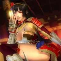 Dead or Alive 5 Last Round Naotora prend une pose désolée