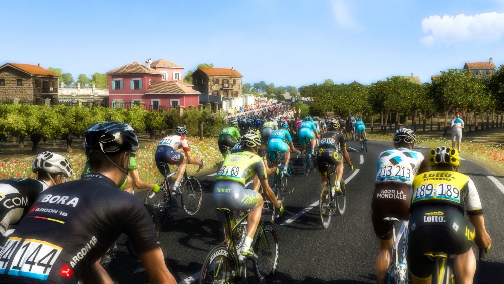 Peloton dans Le Tour de France 2016