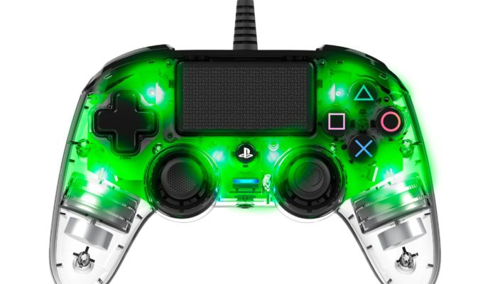 Nacon Illuminated Compact Controller PS4 vert - allumé