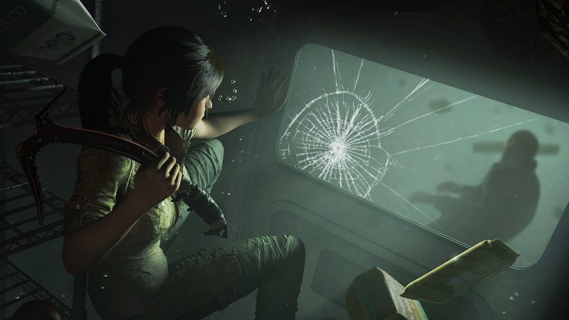 Shadow of the Tomb Raider Lara sous l'eau