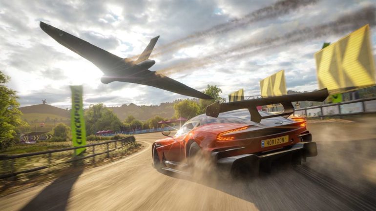 Microsoft Forza Horizon 4 Avion Voiture