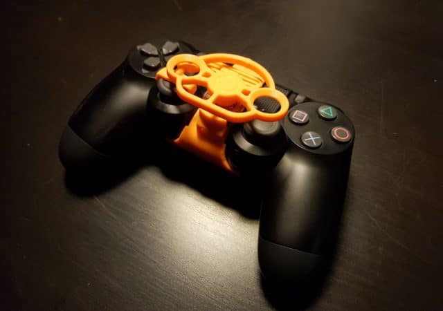 Test mini-volant PlayStation 4 - Manette vue générale