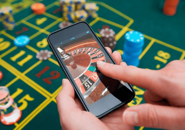 Avantages de jouer au casino en ligne avec un smartphone