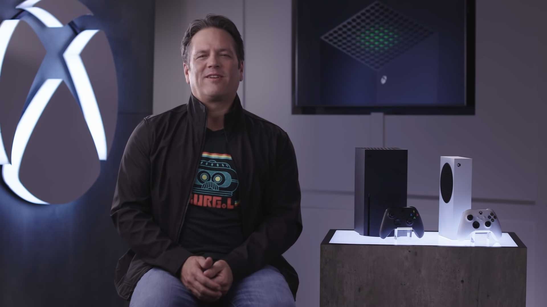 Phil Spencer Xbox PS5